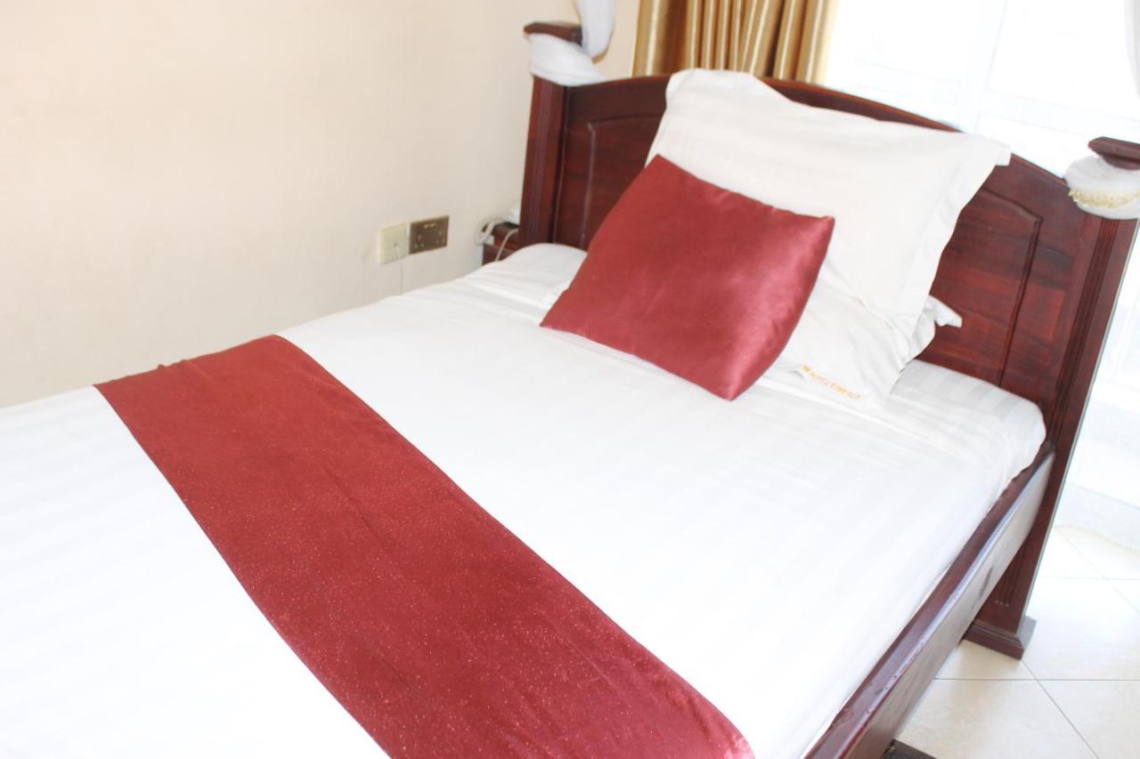 Ss Hotel Καμπάλα Εξωτερικό φωτογραφία