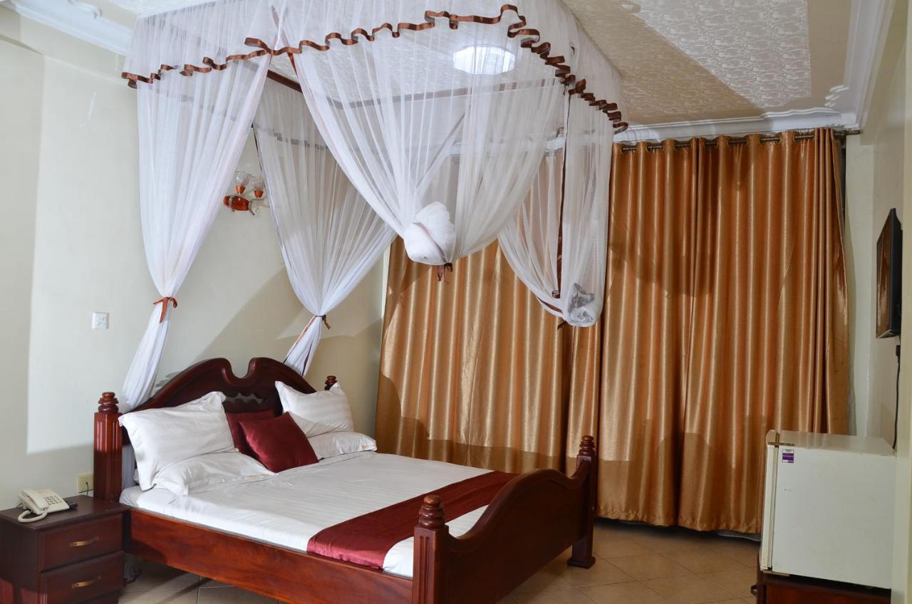 Ss Hotel Καμπάλα Εξωτερικό φωτογραφία