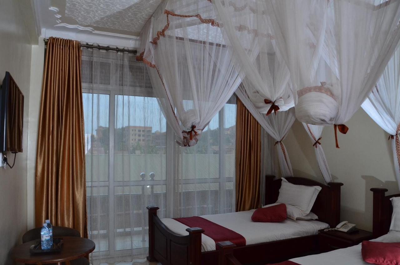 Ss Hotel Καμπάλα Εξωτερικό φωτογραφία