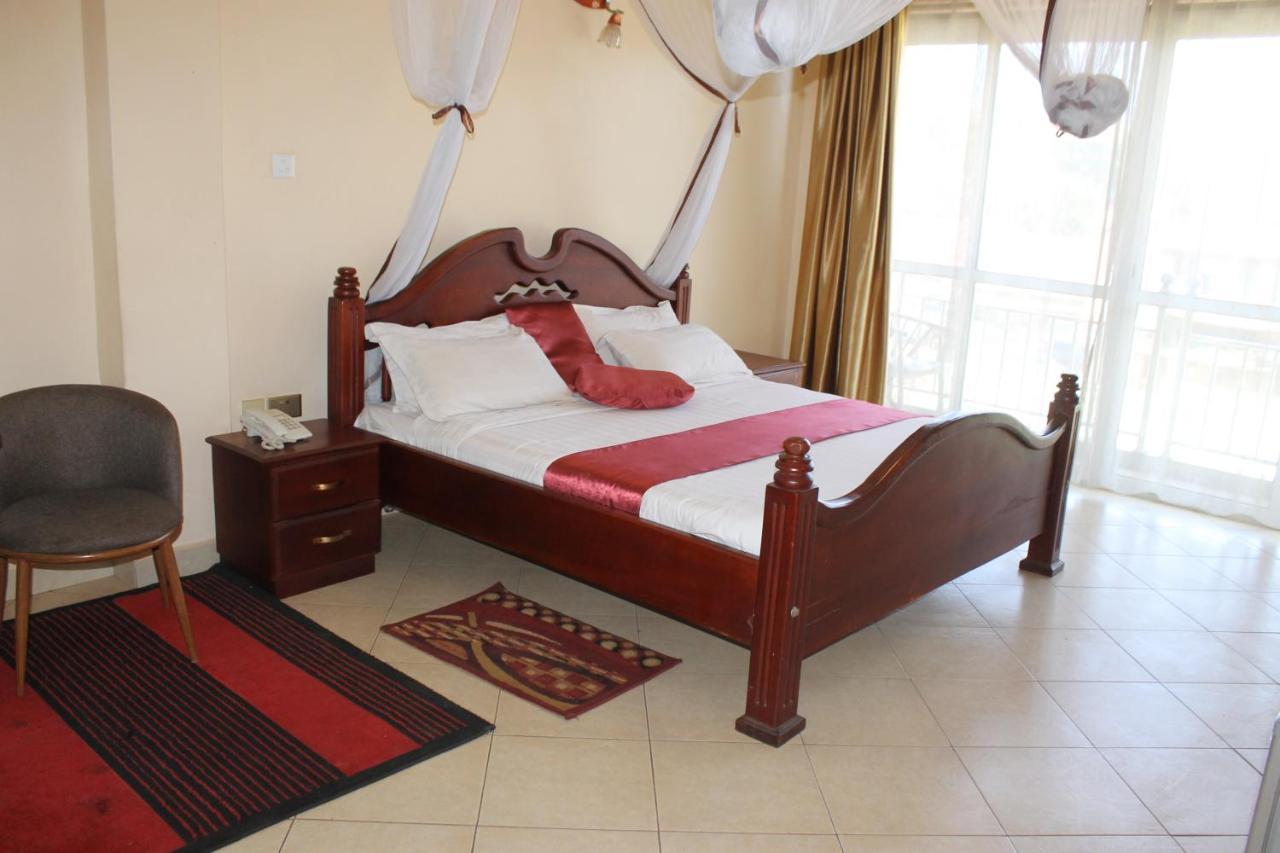 Ss Hotel Καμπάλα Εξωτερικό φωτογραφία
